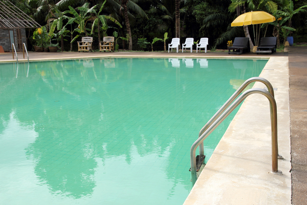 Prevenção de vazamento em piscina