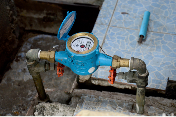 como funciona o relogio de agua